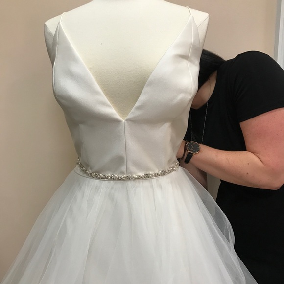 💍Ball gown💍Wedding dress!!🎊(Belt not included) - Picture 2 of 8